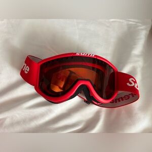 SMITH x SUPREME OTG Cariboo Ski/Snowboard Goggles (F/W 2015 collection)